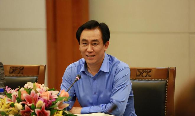 的？搞懂了！许家印不跑是有原因的凯发k8国际恒大是怎么亏出八千亿(图8)