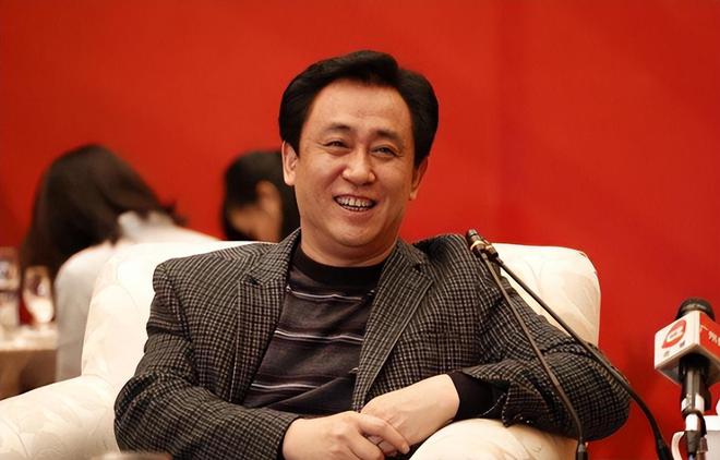 的？搞懂了！许家印不跑是有原因的凯发k8国际恒大是怎么亏出八千亿(图19)