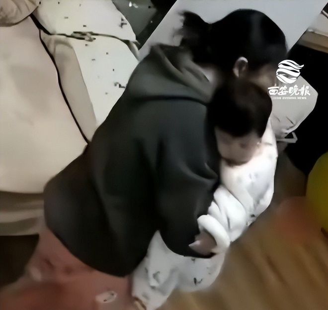 单位被扒黑幕曝光孩子状态让人担忧凯发网址给婴儿喂安眠药后续：月嫂(图17)