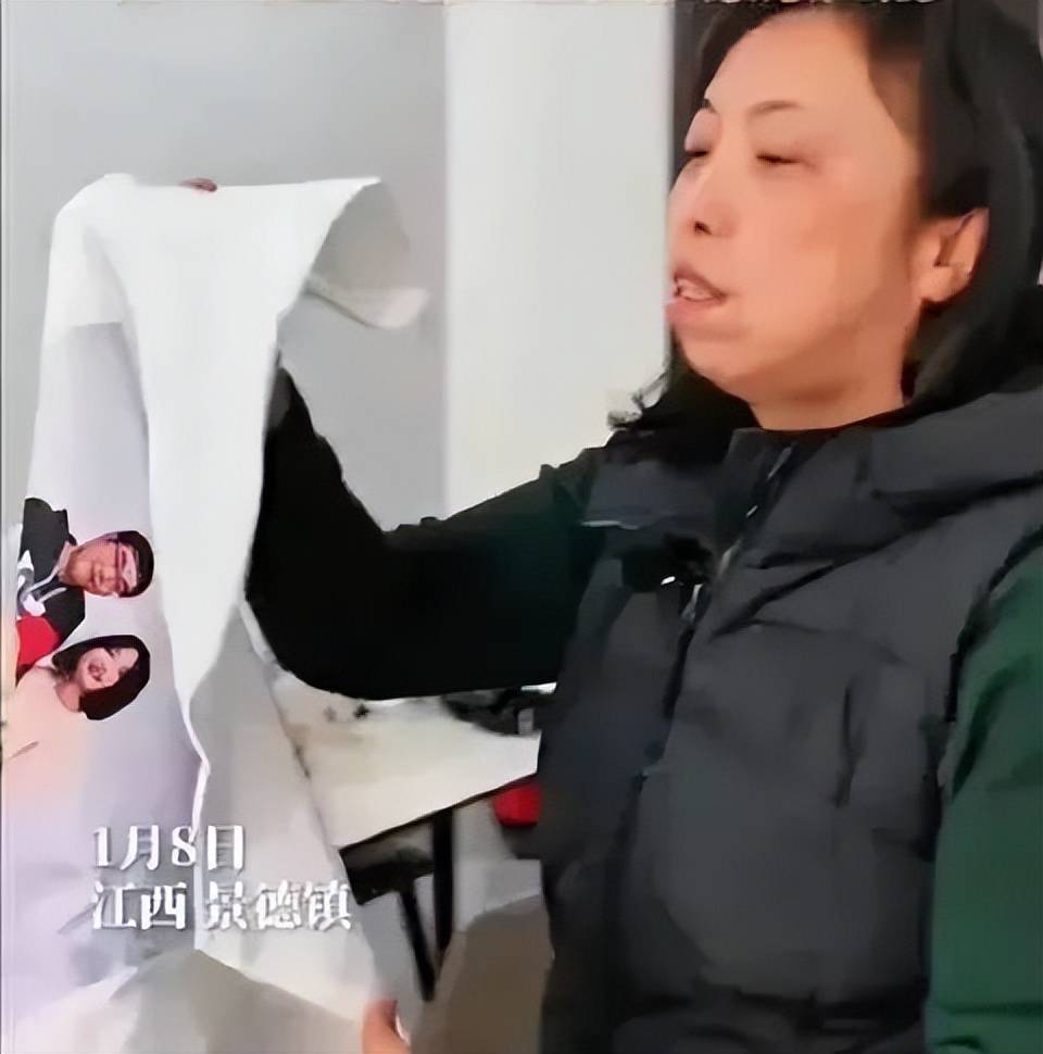 亡凶手仅判死缓！双方均不服后续将上诉凯发k8娱乐唯一景德镇一家三口被撞身(图6)